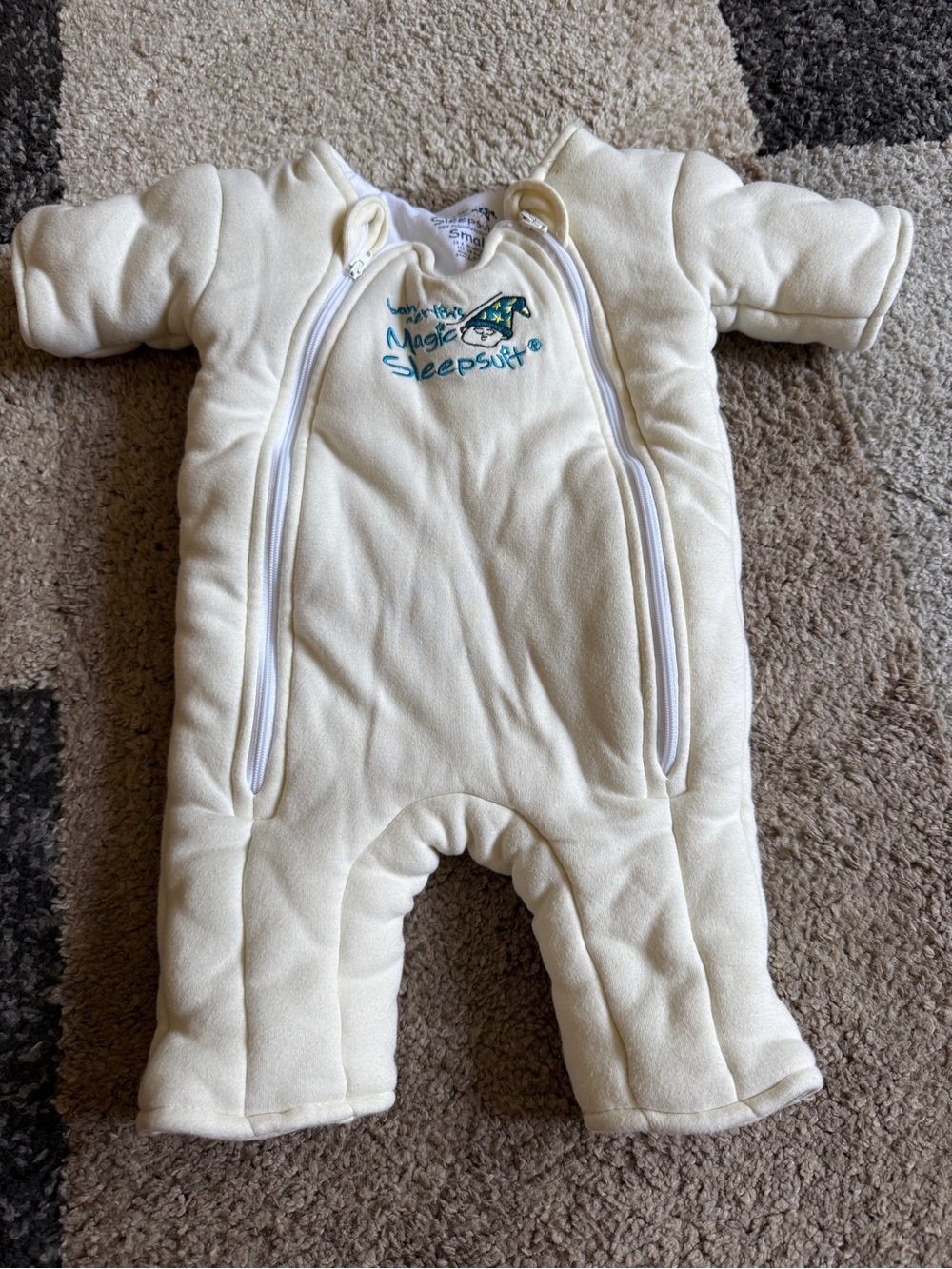 Baby Merlin’s Magic Sleepsuit Cream Infant Sleep suit- 3-6 months- 12-18lbs